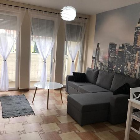 Beach Deluxe Apartman Hajdúszoboszló Dış mekan fotoğraf